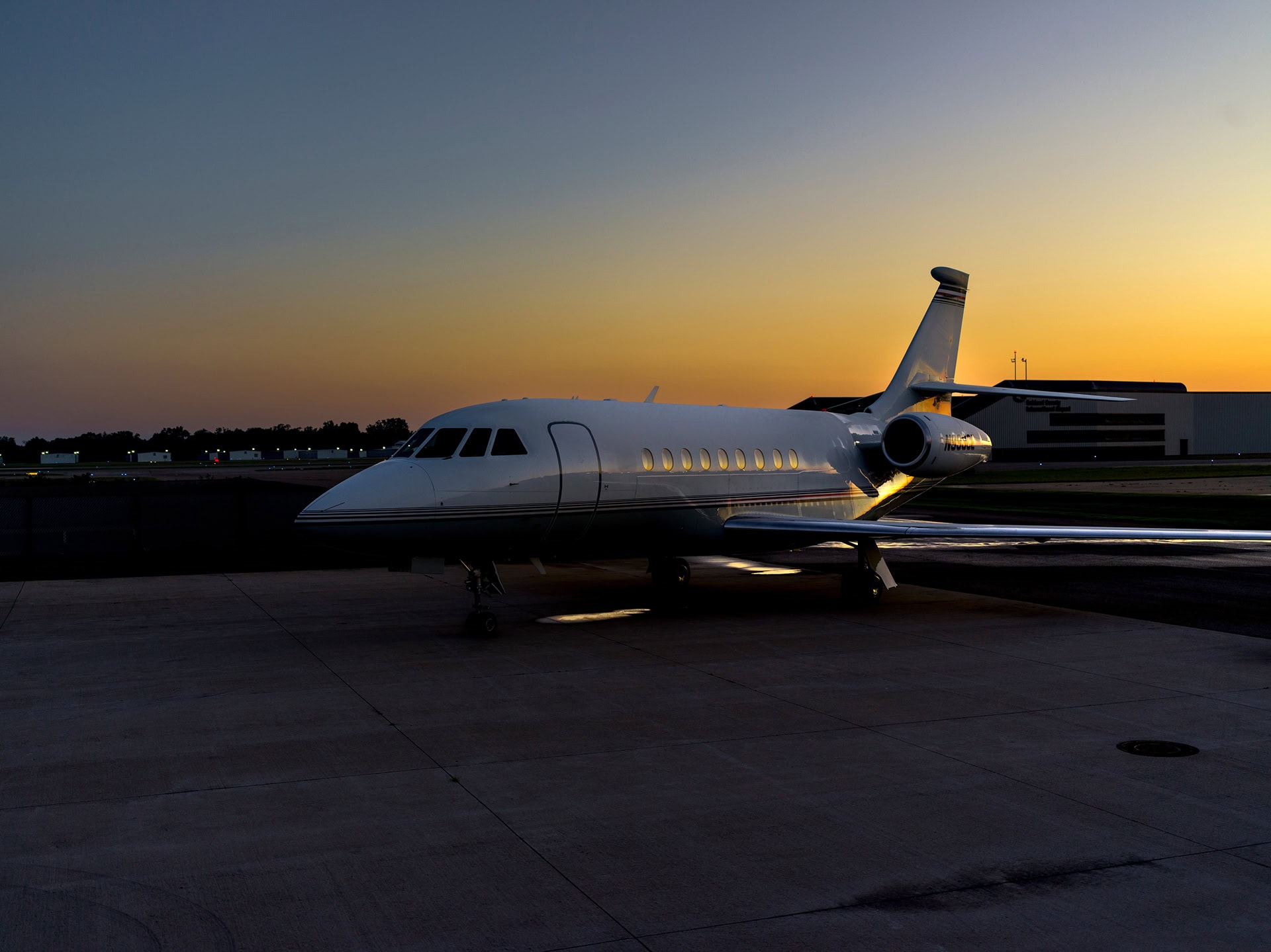 Falcon 2000LX 6