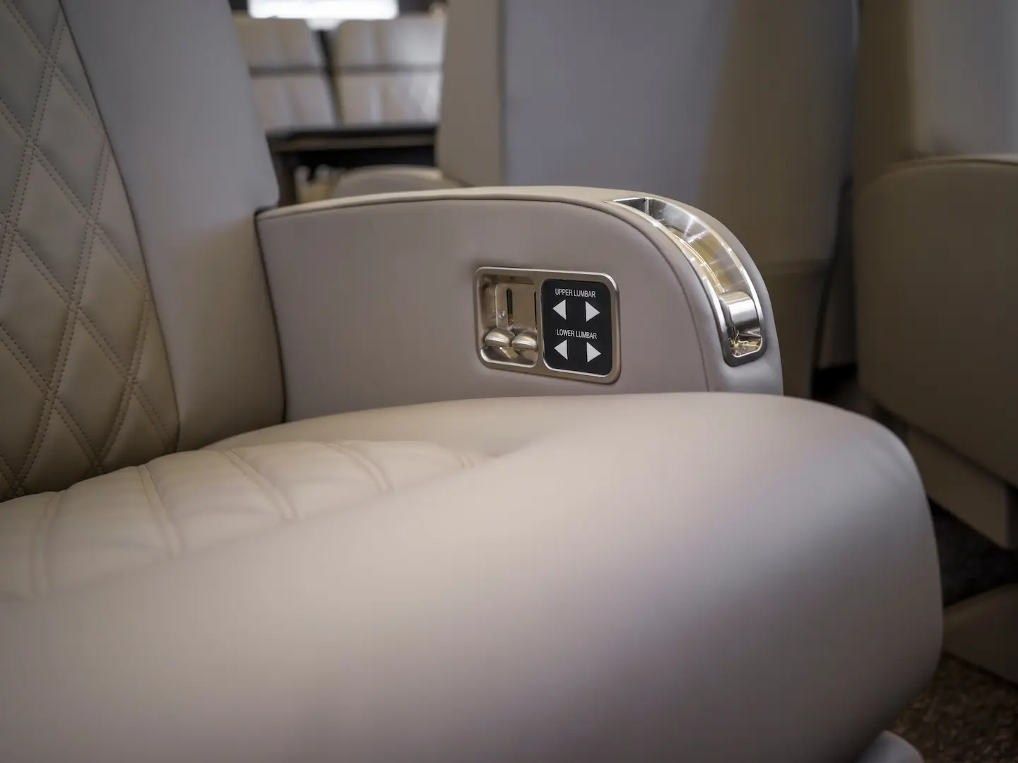 Falcon 2000LX 6